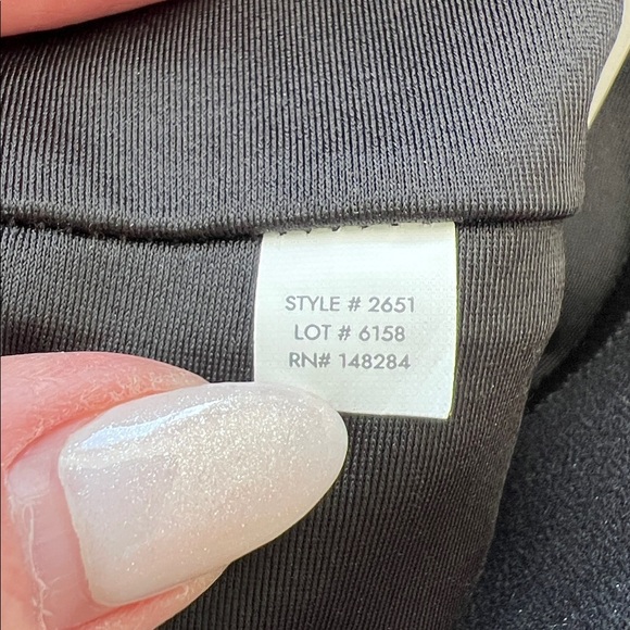 Terez Women's Racerback Sports Bra in Heart Floral Print Size Large - Picture 8 of 8